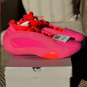 Harden Vol. 8 Flamingo Pink